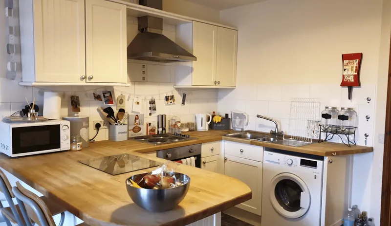 Charming 2 Bed Student Flat // Aug 2026 - Thumbnail 1