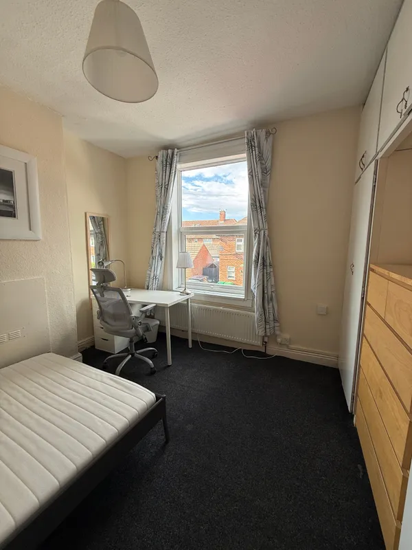 Claude Street / 3 Bedroom / 2 Bath / Student / NG7 2LA - Image 3