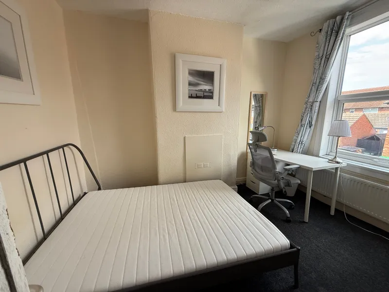 Claude Street / 3 Bedroom / 2 Bath / Student / NG7 2LA - Image 4