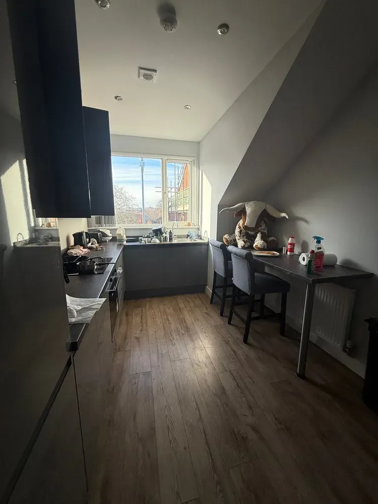 City centre// 2 bed 2 bath - North Sherwood St NG1 4EE - Image 1