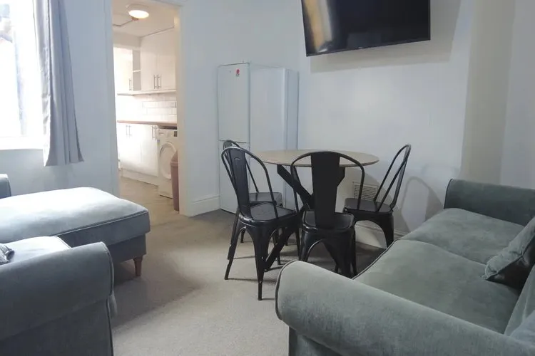 14 St. Andrews Street, Lincoln, Lincolnshire, LN5 7NE - Thumbnail 1