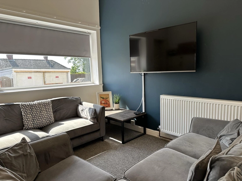 Alexandra Terrace | West End | Bills Inc - Thumbnail 27