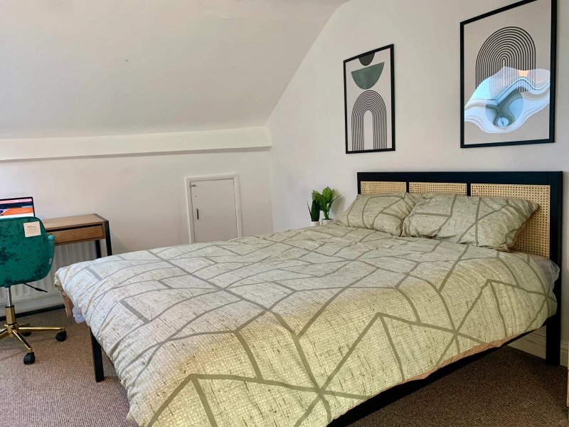 6 Bedroom Student House - Bills Included - Thumbnail 12