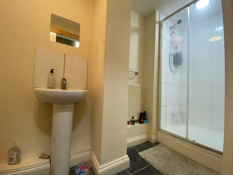 High Street - 3 Bed - All Bills Included - Thumbnail 6