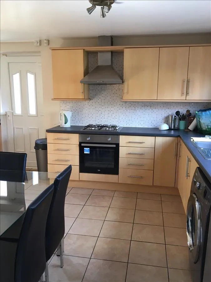 Claude street (Dunkirk) 4 bedroom student house - Image 1