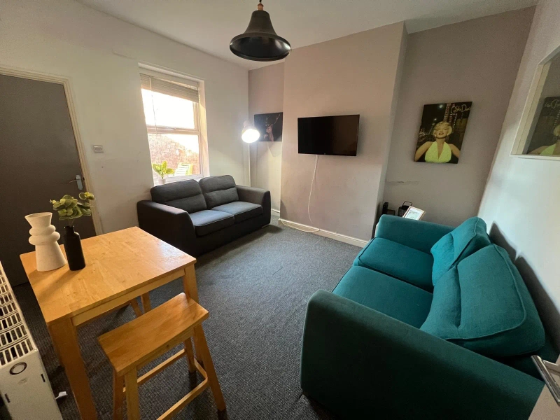 5 Bed Student House - ALL BILLS INCLUDED - Thumbnail 14