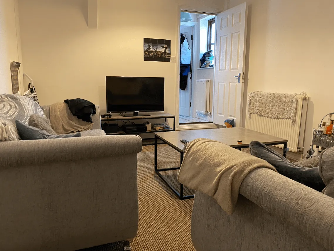 Princess Street | Bills Inc | Student House - Image 1