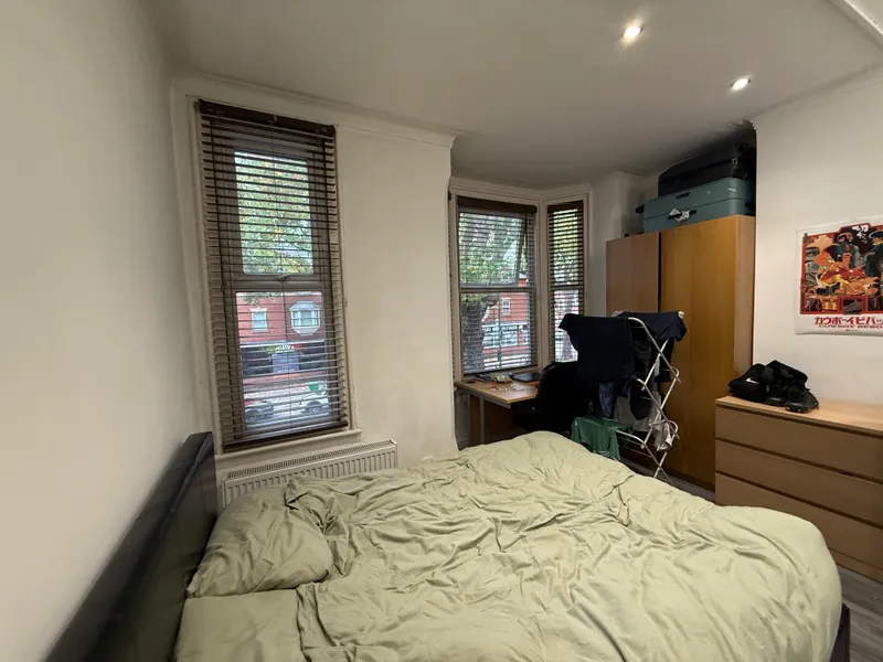 Lenton Boulevard: 5 Bedroom En-suite NG7 2ES - Image 17