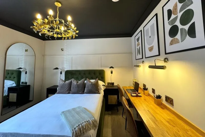 Luxury 1 Bed // Trollope St // AUG 2026 - Image 4