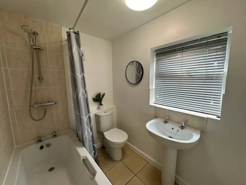 John St // 2 Bed // JULY 2026 - Image 9