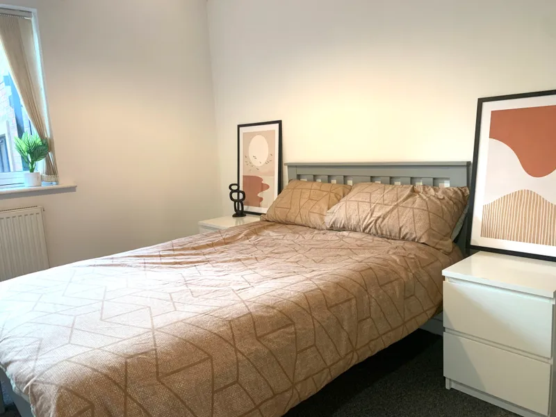 2 BED STUDENT APARTMENT // 2026/7 - Image 2