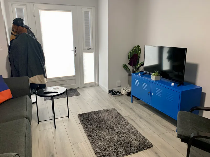 Modern 2 Bedroom Apartment // 2026/7 - Image 4