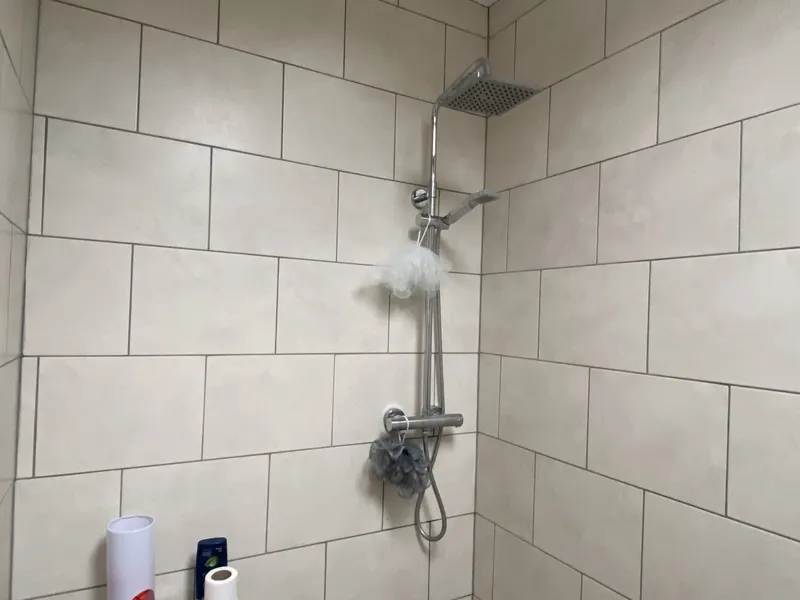 Cosy 2 Bedroom Terraced House // 2026/7 - Image 4