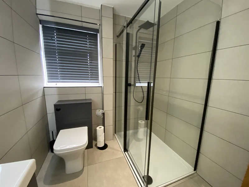 Stylish 2 Bedroom Apartment // 2026/7 - Image 15