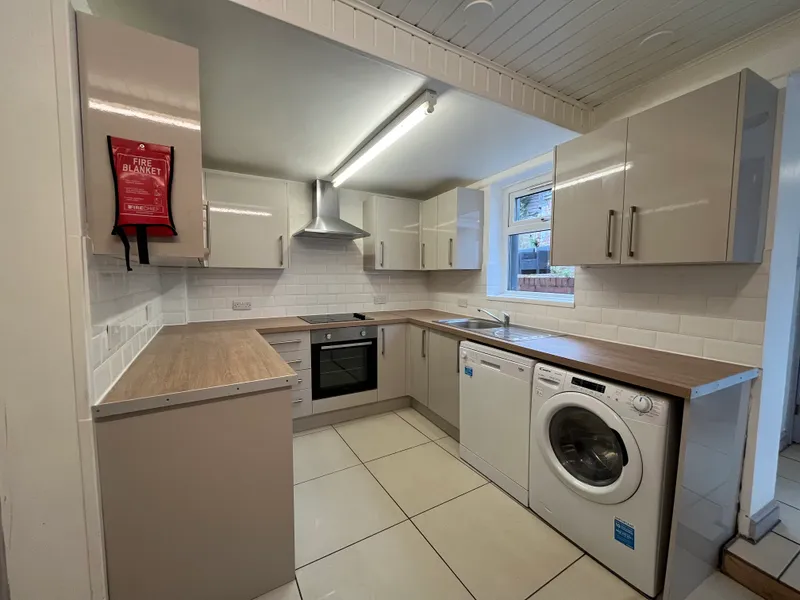West End // 4 Bedroom // Student House // Aug 2026 - Thumbnail 16