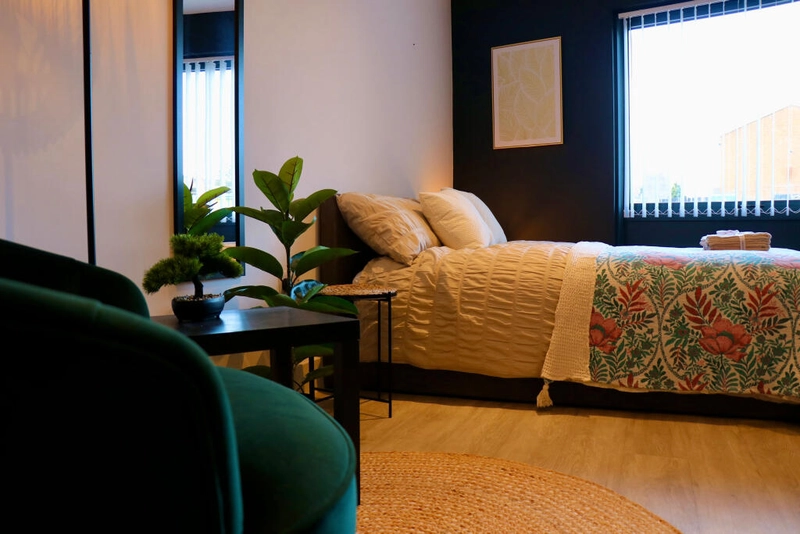 Dojo House: Large Scenic Studio, Bills inclusive NG7 3FA - Thumbnail 10
