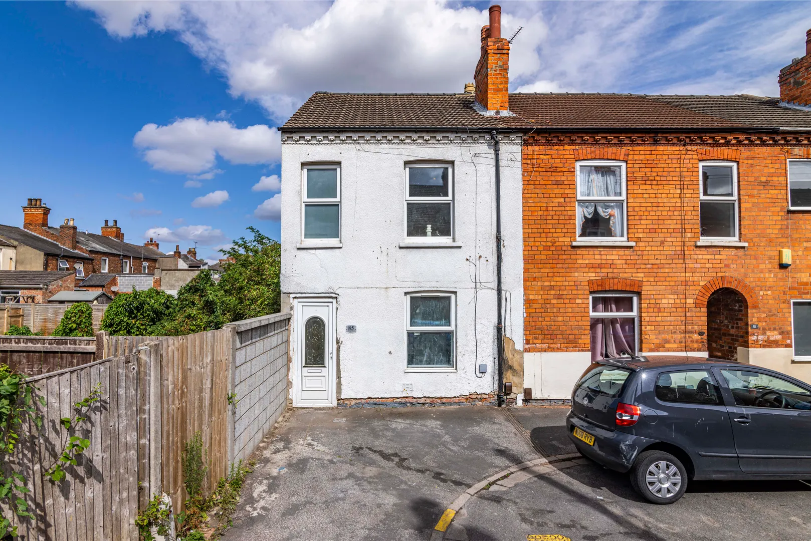Luxury 2 Bed // All En-suite // SEP 2026 - Image 3