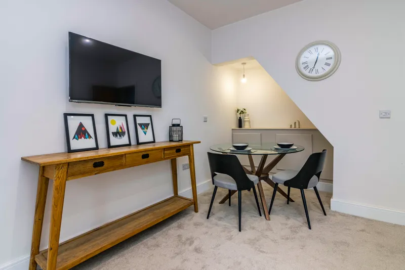 Luxury 2 Bed // All En-suite // SEP 2026 - Thumbnail 10
