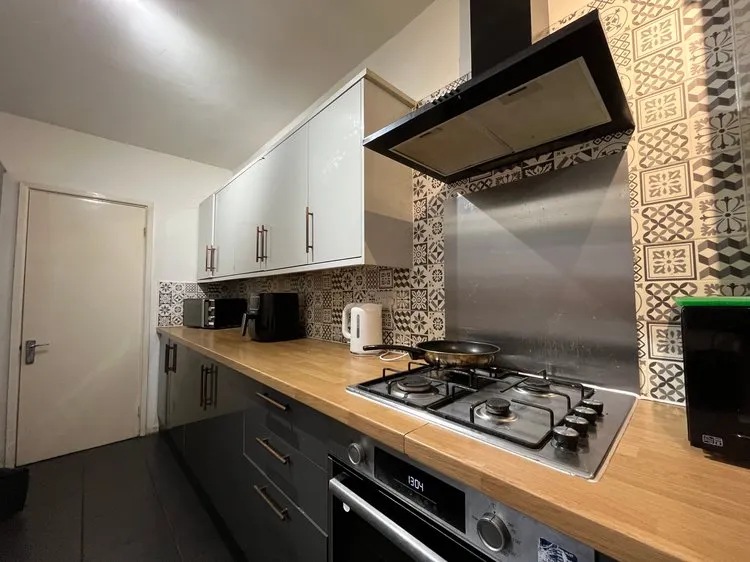 16 Abbot Street, Lincoln, Lincolnshire, LN5 7SN - Thumbnail 1