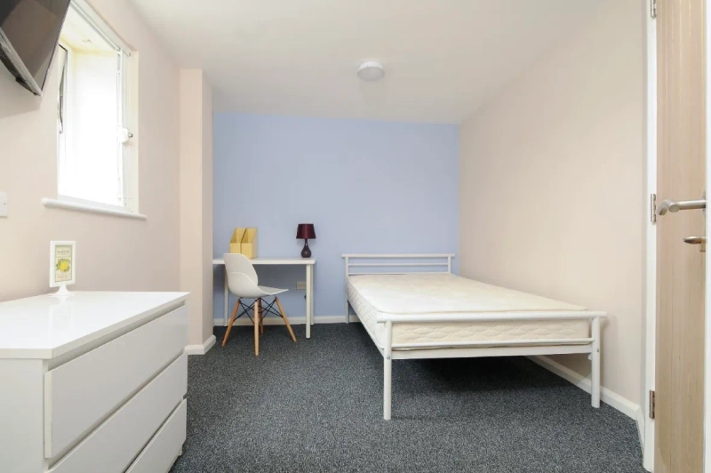 Forster Street NG7 3DD - Thumbnail 3