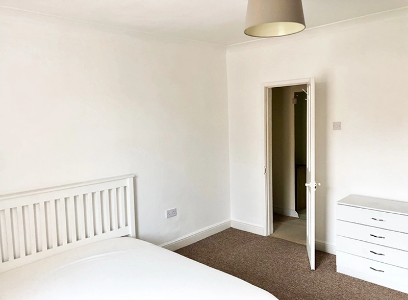 3 Bed Student Property - Bills Included - Thumbnail 3