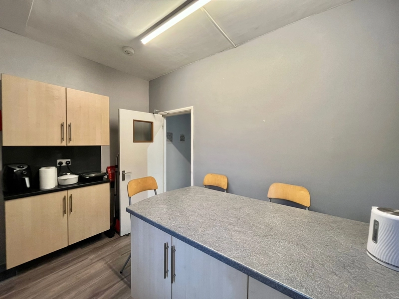 4 bed student house - Palin Street, Bills incl NG7 5AD - Thumbnail 2