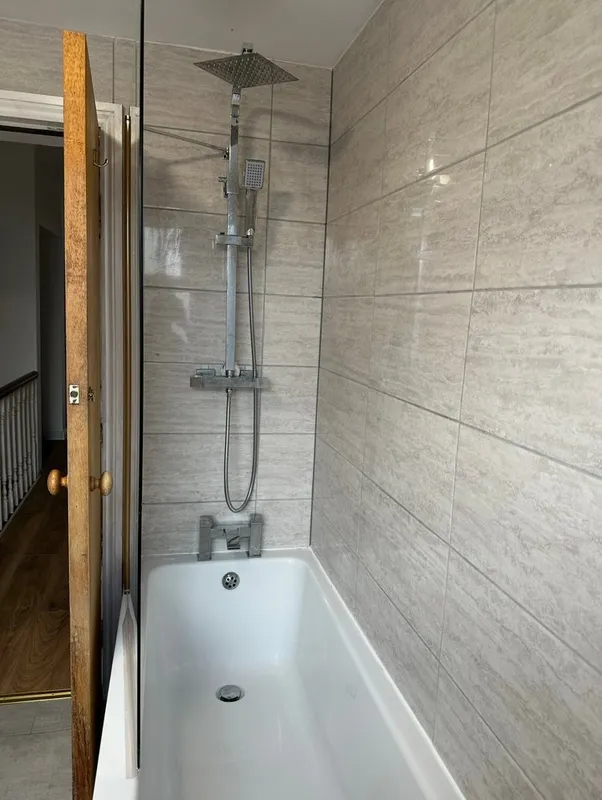 Manor Street NG2 4JP // 2 Spare Rooms Available Now - Thumbnail 6