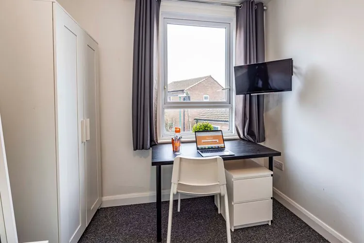 House Share // 4 Rooms Available // NG3 4HE (Cramner Grove) - Thumbnail 15
