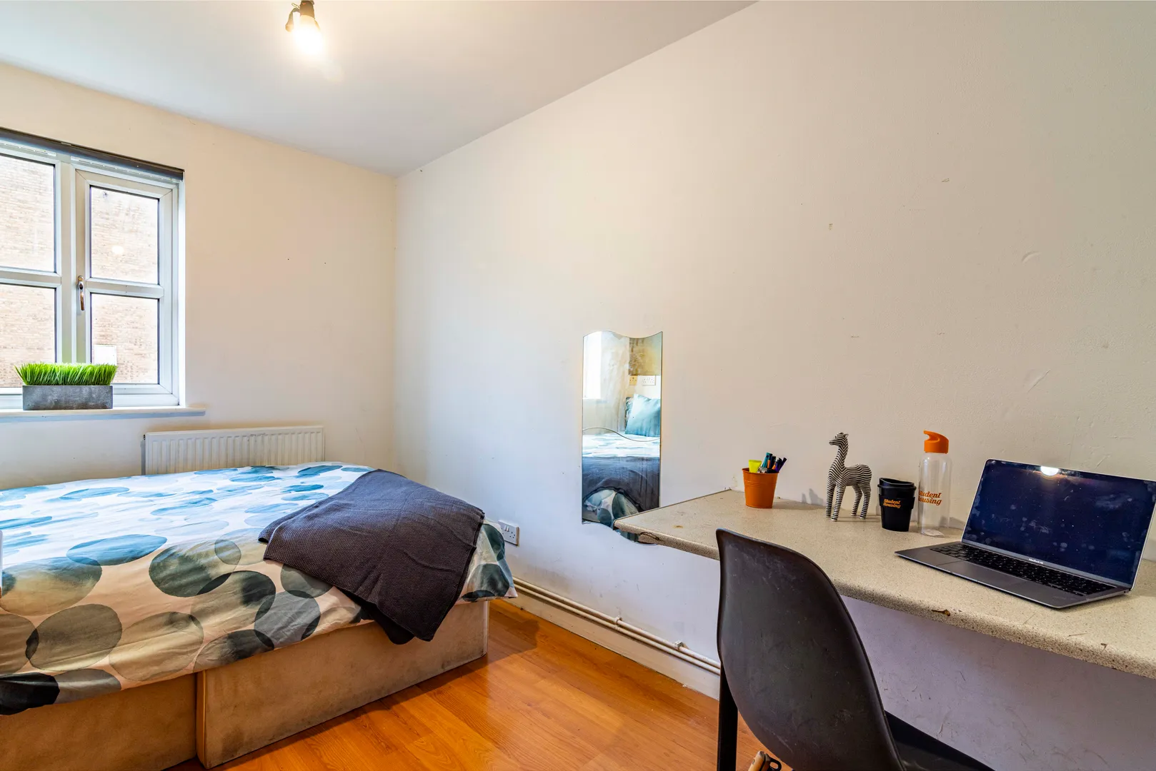 6 Bedroom Student House- 31 Denison Court NG7 3PH - Image 6
