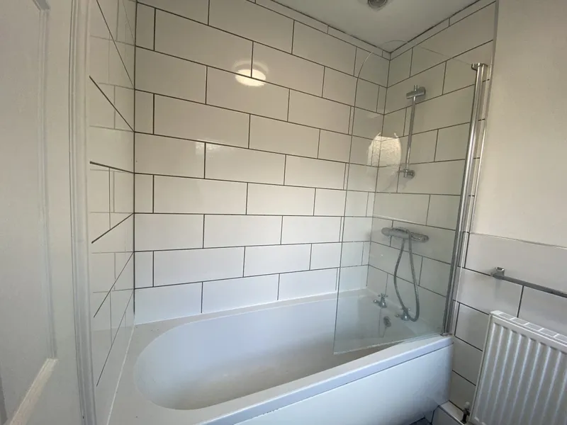 4 Bed // 2 Bath // Student House // Aug 2026 - Thumbnail 4