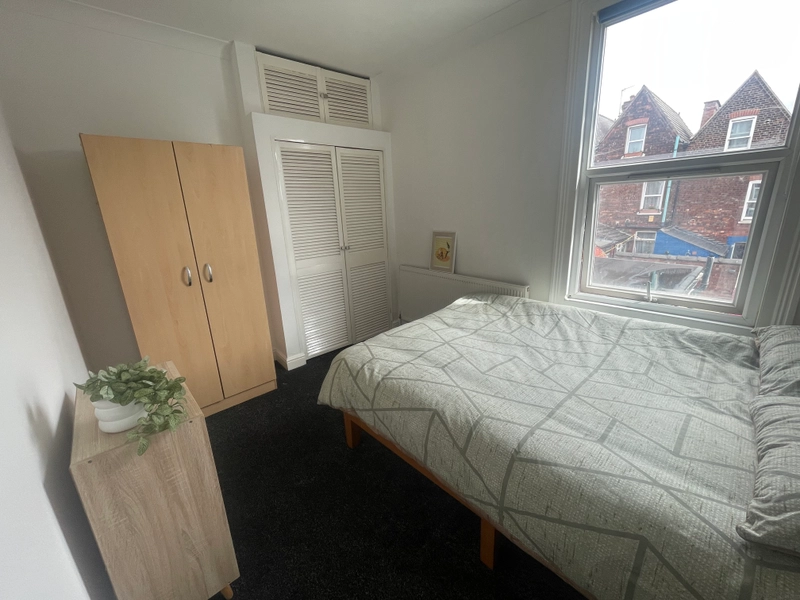 16 Arboretum Avenue -  Spare room En-suites - Thumbnail 5