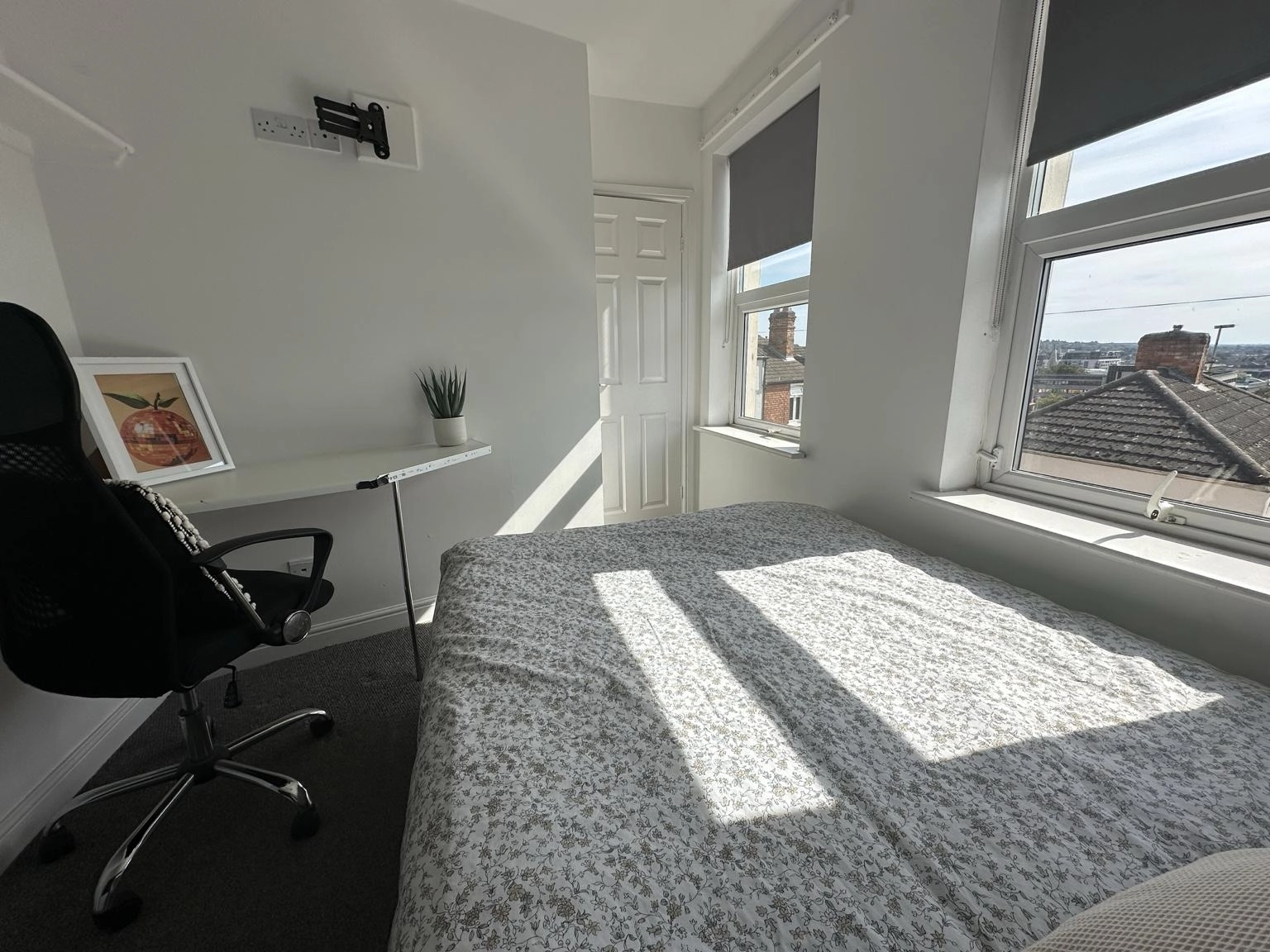 Alexandra Terrace / SPARE ROOMS -AVAILABLE NOW! - Image 21