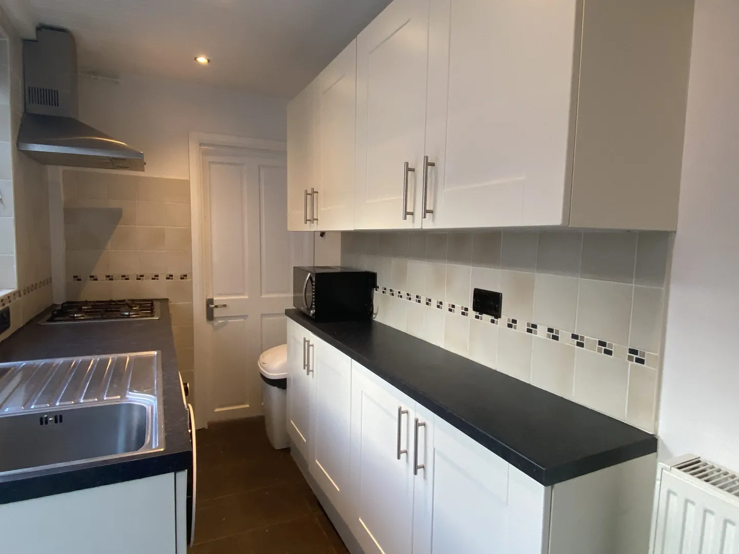 Chelmsford St // 3 Bed // SEPT 2026 - Image 1