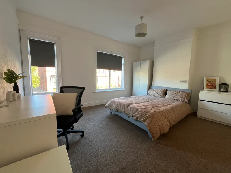 West End // Large 6 Bed // Student House // JUL 2026 - Image 5