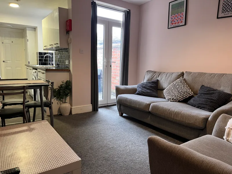 West End // 4 Bed House // Aug 2026 - Image 18