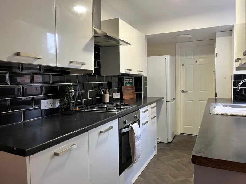 West End // 4 Bed House // Aug 2026 - Image 15