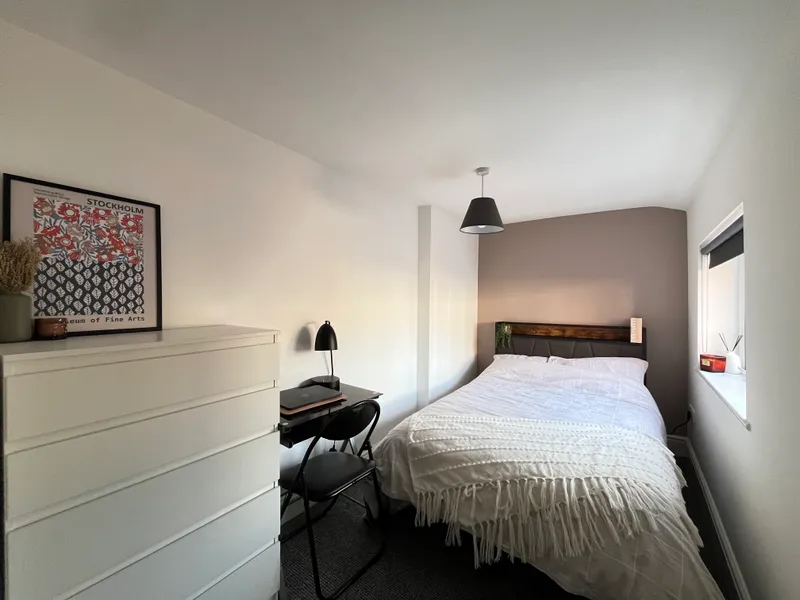 West End // 4 Bed House // Aug 2026 - Image 11