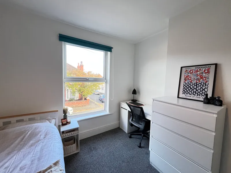 West End // 4 Bed House // Aug 2026 - Image 7