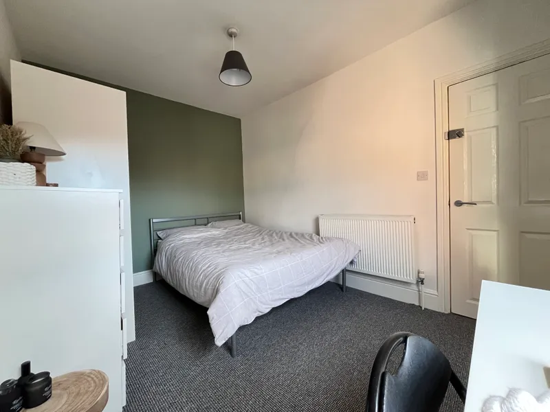 West End // 4 Bed House // Aug 2026 - Image 23