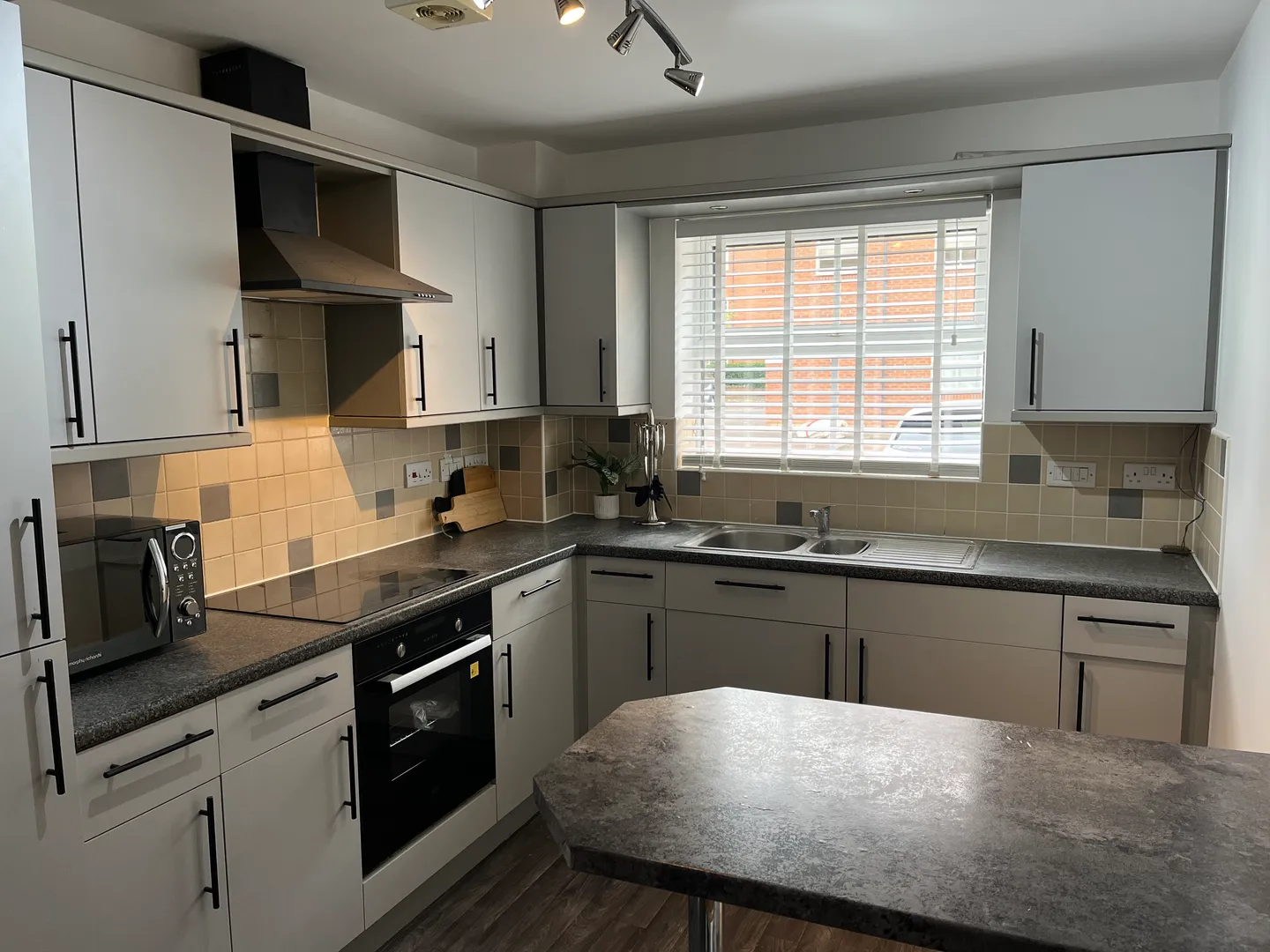 2 Bed Student Flat // Jul 2026 - Image 1