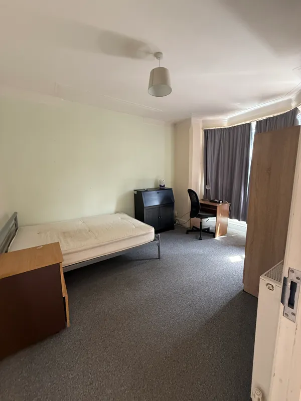 Newstead Grove: 5 Bed- Student House NG1 4GZ - Image 17