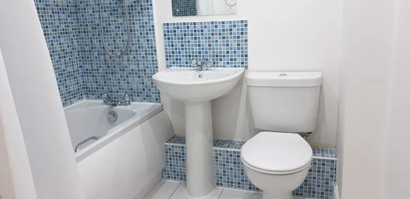 Tanners Court // Modern 2 Bed Flat // Aug 2026 - Image 8