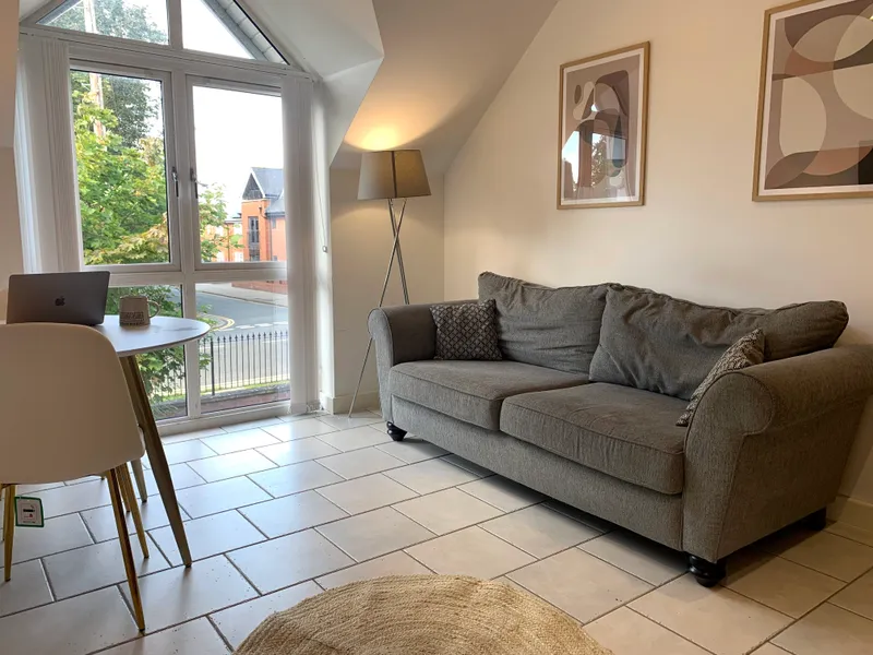 2 BED STUDENT FLAT // 2026/7 - Image 2