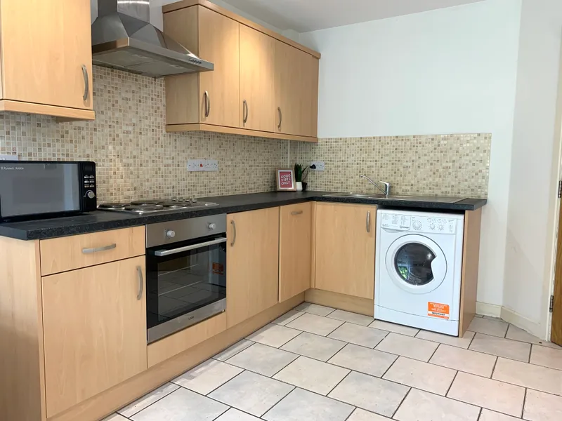 2 BED STUDENT FLAT // 2026/7 - Image 8