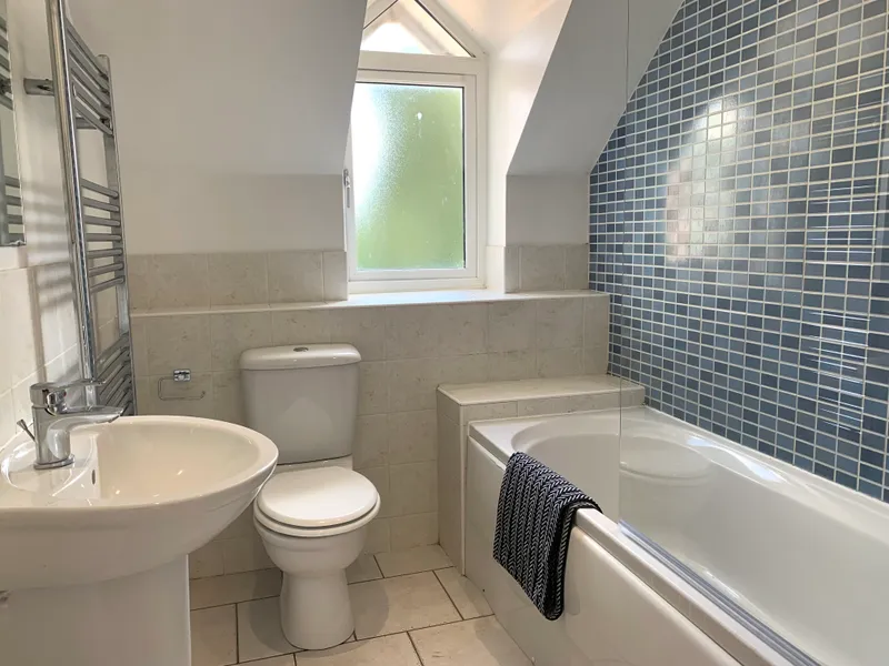 2 BED STUDENT FLAT // 2026/7 - Image 9