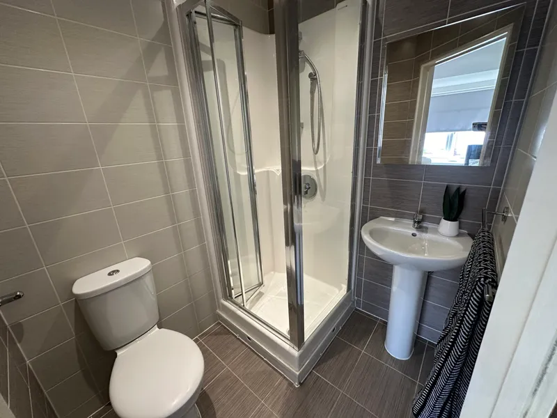 Luxurious 2 Bedroom 2 Bathroom Apartment // 2026/7 - Image 9