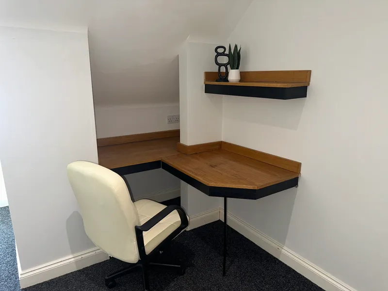 Luxurious 2 Bedroom 2 Bathroom Apartment // 2026/7 - Image 6