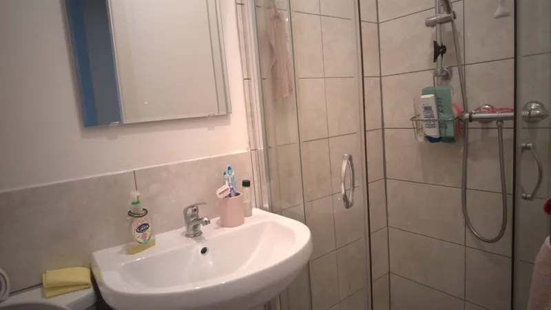 Charming 2 Bedroom House // 2026/7 - Image 12