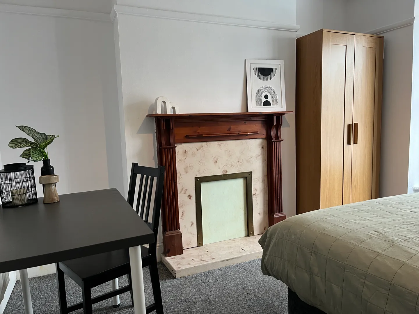 Cosy 3 Bedroom House // 2026/7 - Main Image