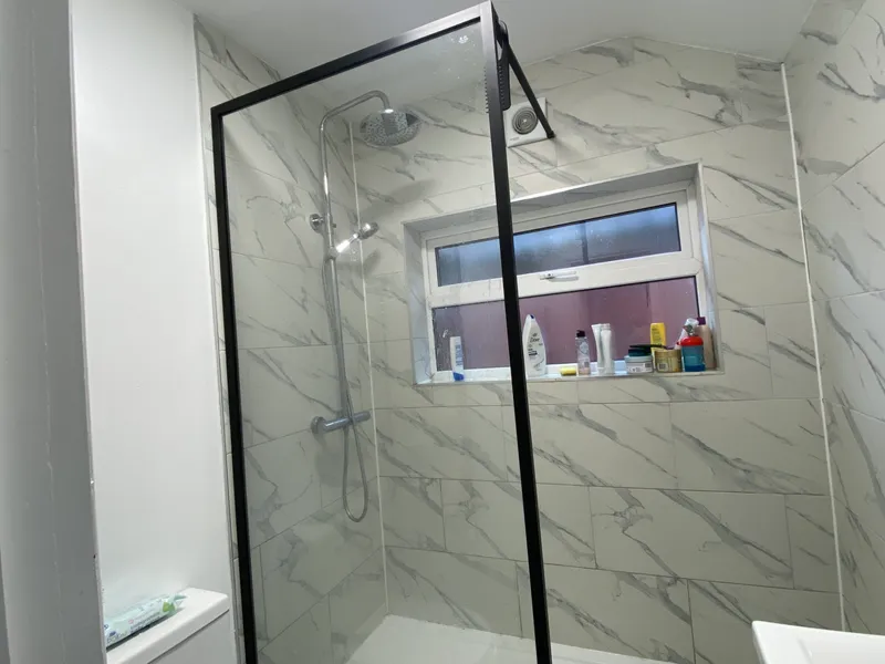 Cosy 3 Bedroom House // 2026/7 - Image 4